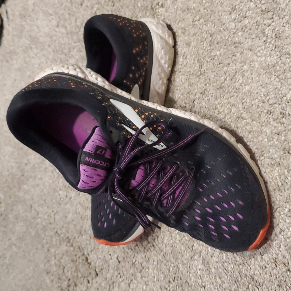 Brooks glycerin 17